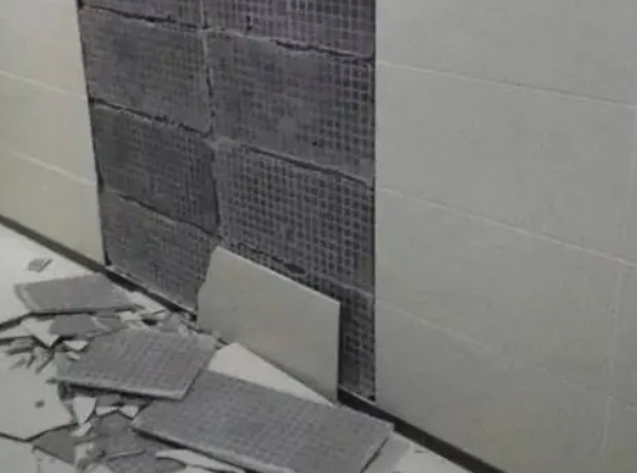 昭通市瓷砖空鼓维修公司分享下昭通市墙砖松动维修的知识